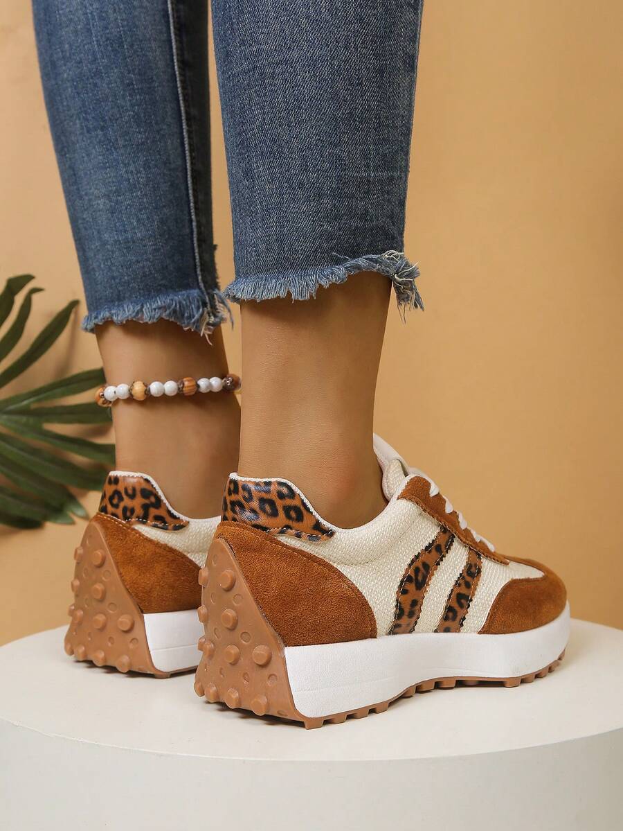 CloudLane Stripe Casual | Leopard Brown/Off-White