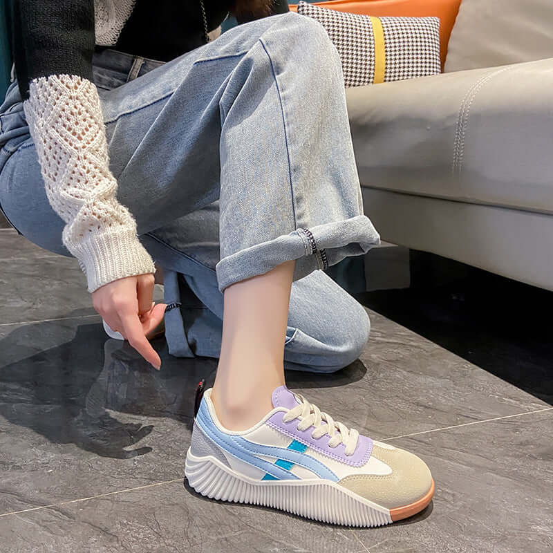 Zarelle Edge Sneakers
